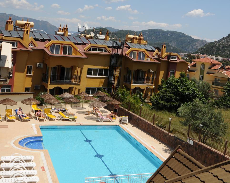 Kleopatra Apartments Icmeler 马尔马里斯 外观 照片